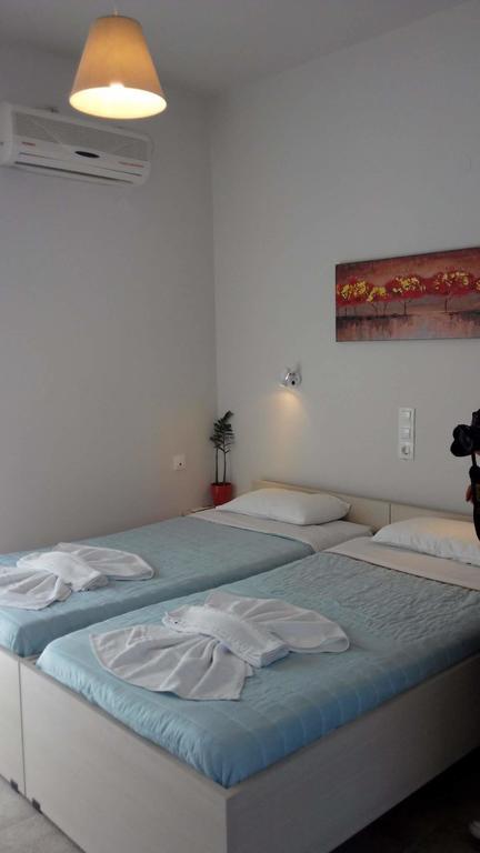 Viaros Apartments Gerani  Exteriör bild